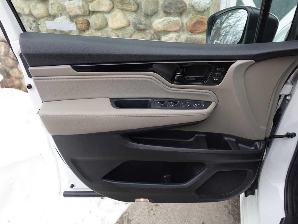 used 2023 Honda Odyssey car, priced at $29,455