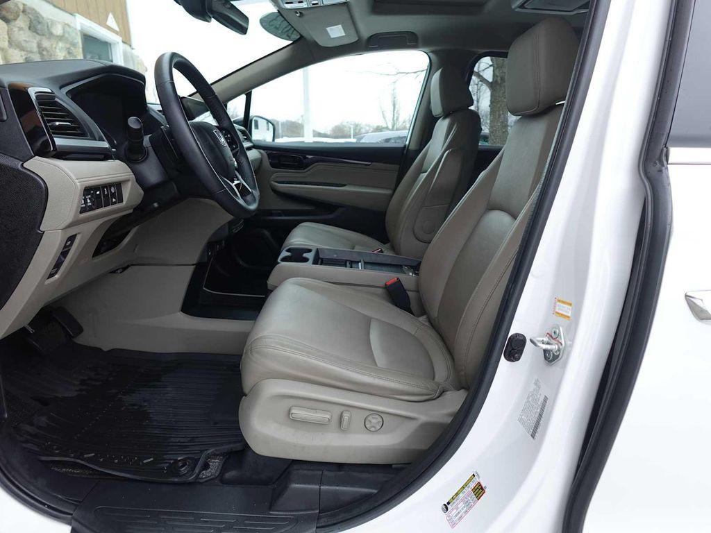 used 2023 Honda Odyssey car, priced at $29,455