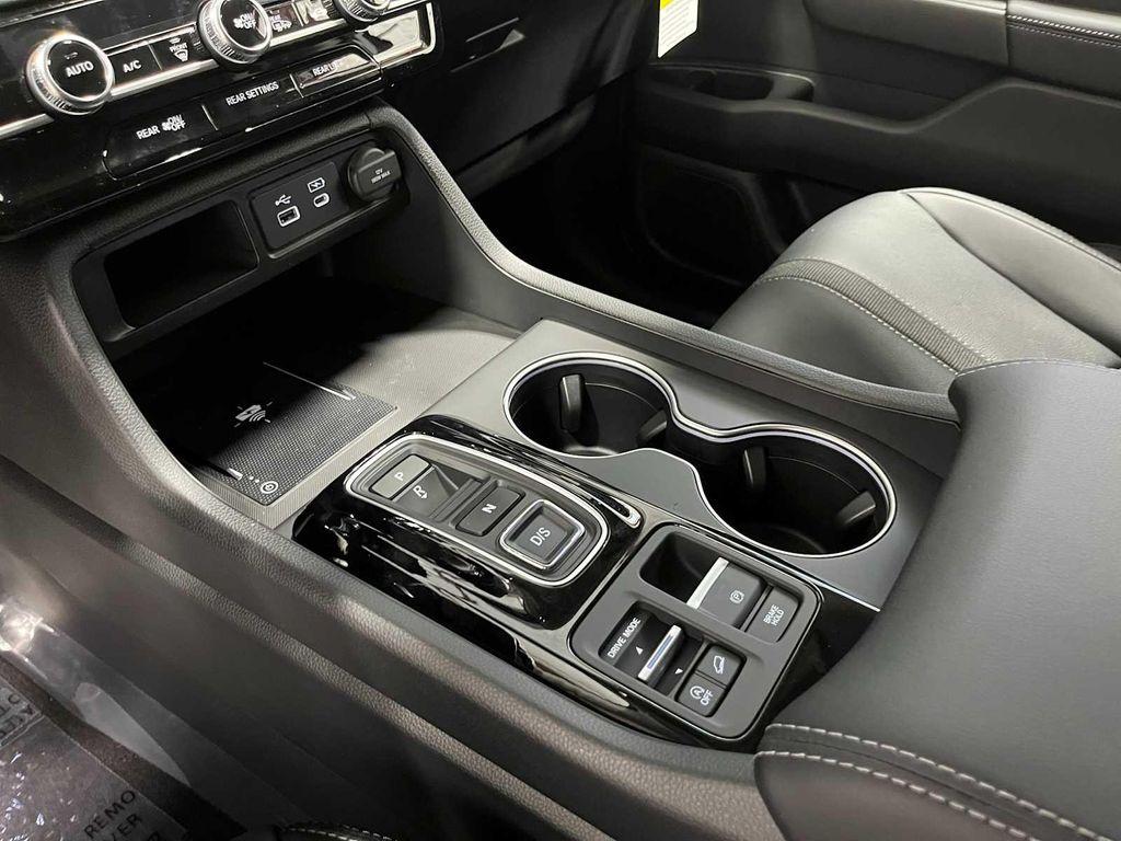 new 2025 Honda Pilot car, priced at $54,255