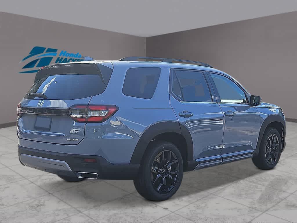 new 2025 Honda Pilot car, priced at $54,255