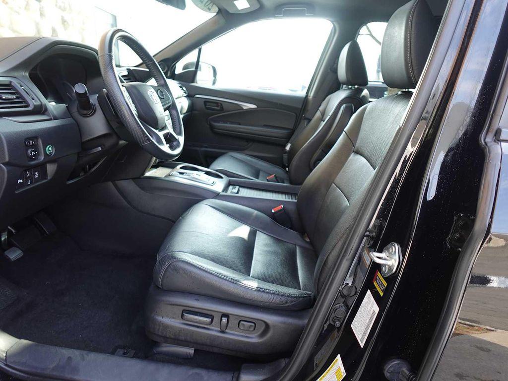 used 2023 Honda Passport car, priced at $30,485