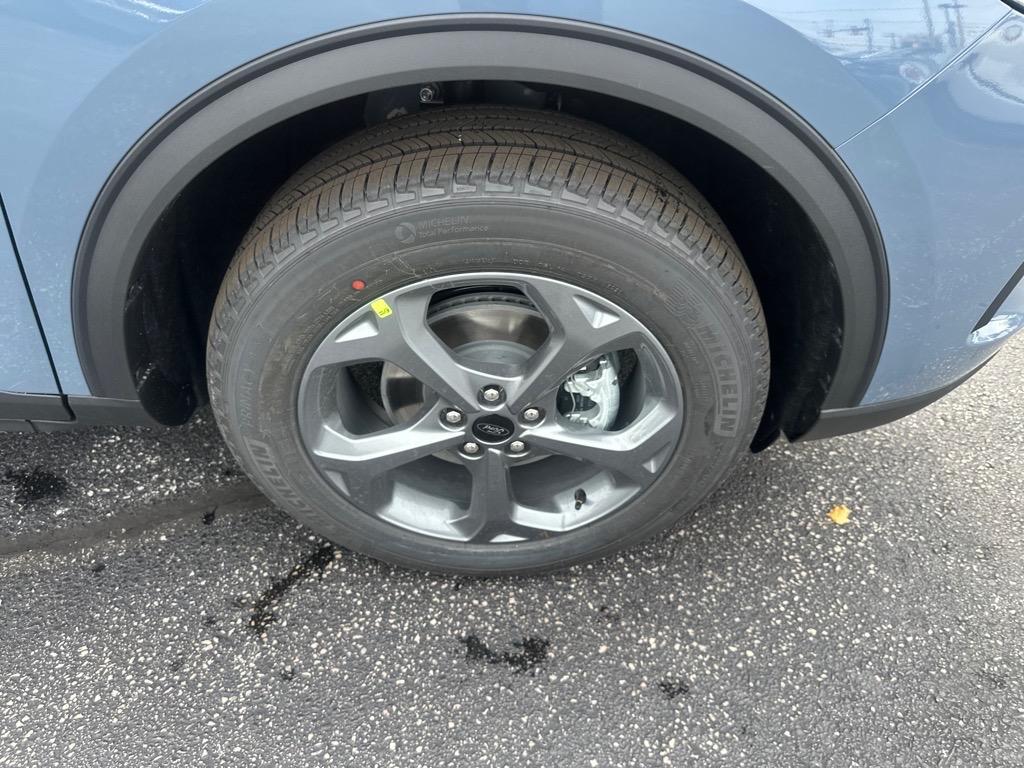 new 2026 Ford Escape car, priced at $34,769