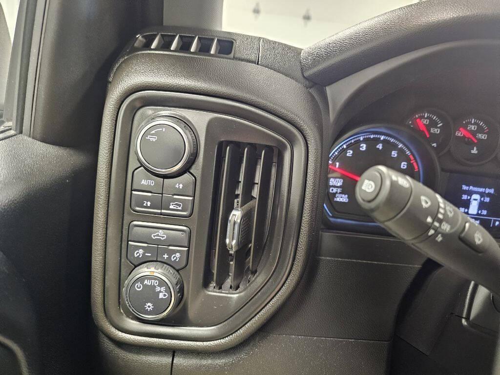 used 2024 Chevrolet Silverado 1500 car, priced at $36,995