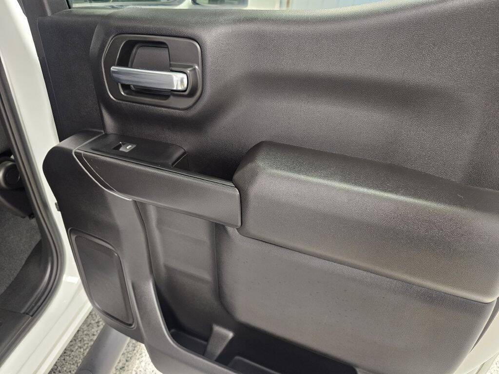used 2024 Chevrolet Silverado 1500 car, priced at $36,995