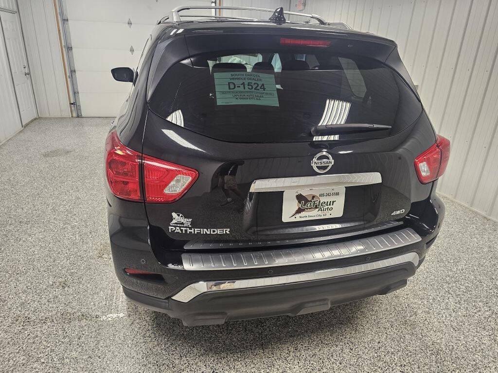used 2020 Nissan Pathfinder car, priced at $18,995