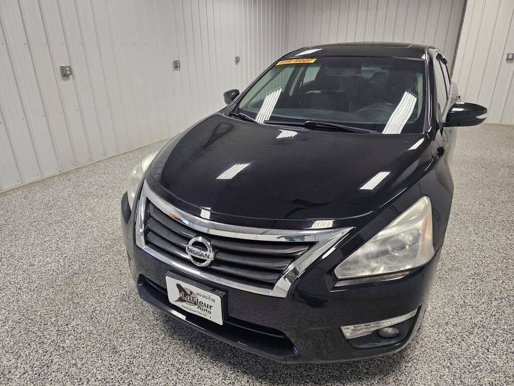 used 2015 Nissan Altima car, priced at $9,995