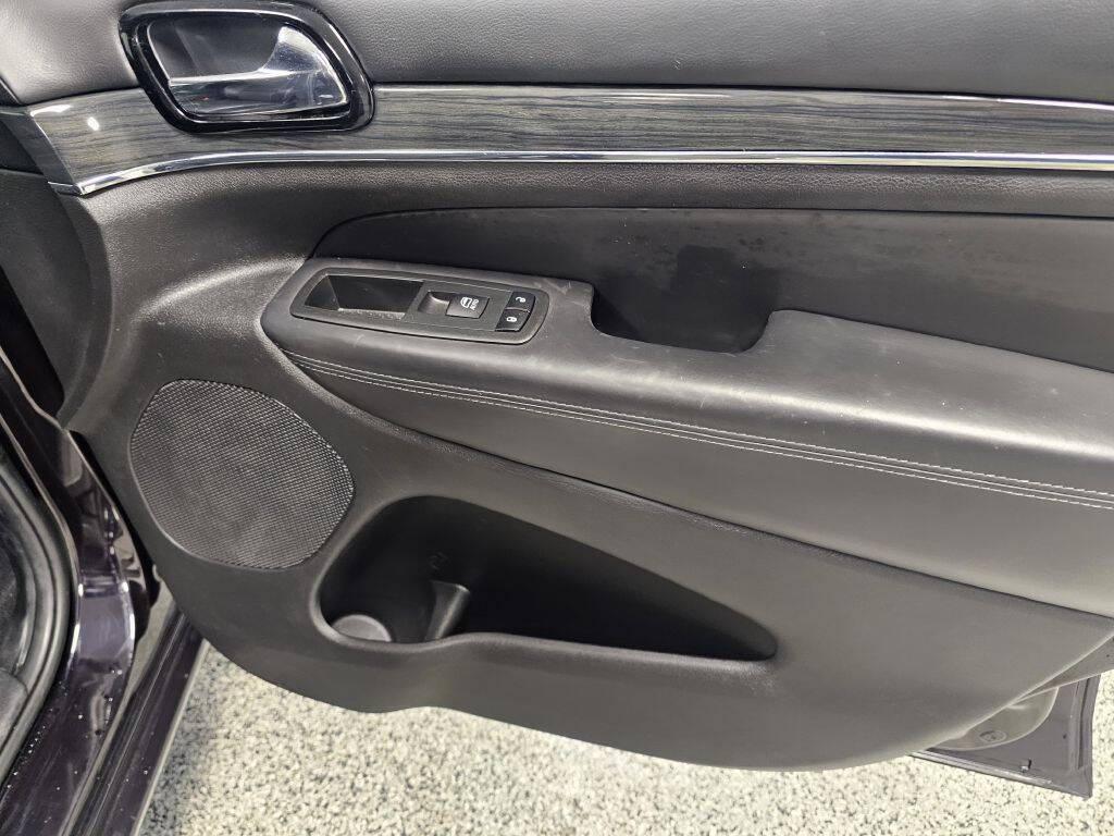 used 2019 Jeep Grand Cherokee car, priced at $20,995