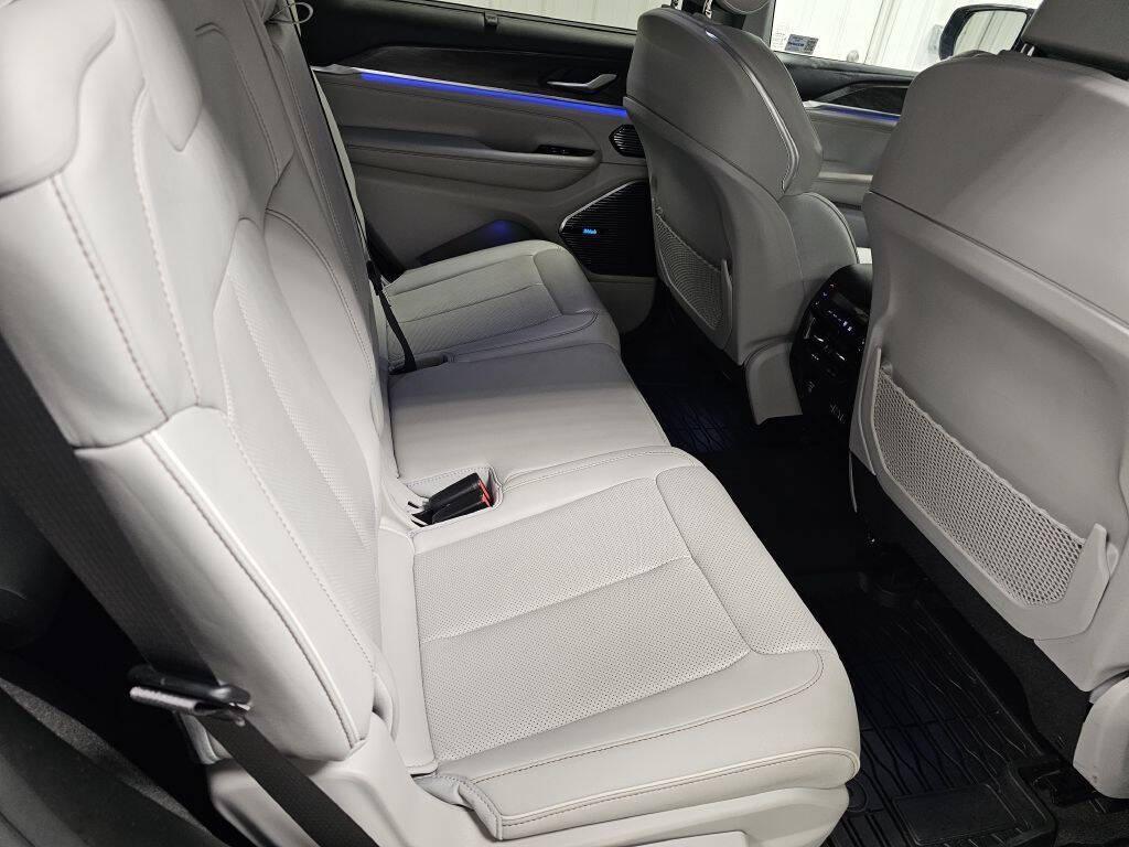 used 2021 Jeep Grand Cherokee L car, priced at $32,995