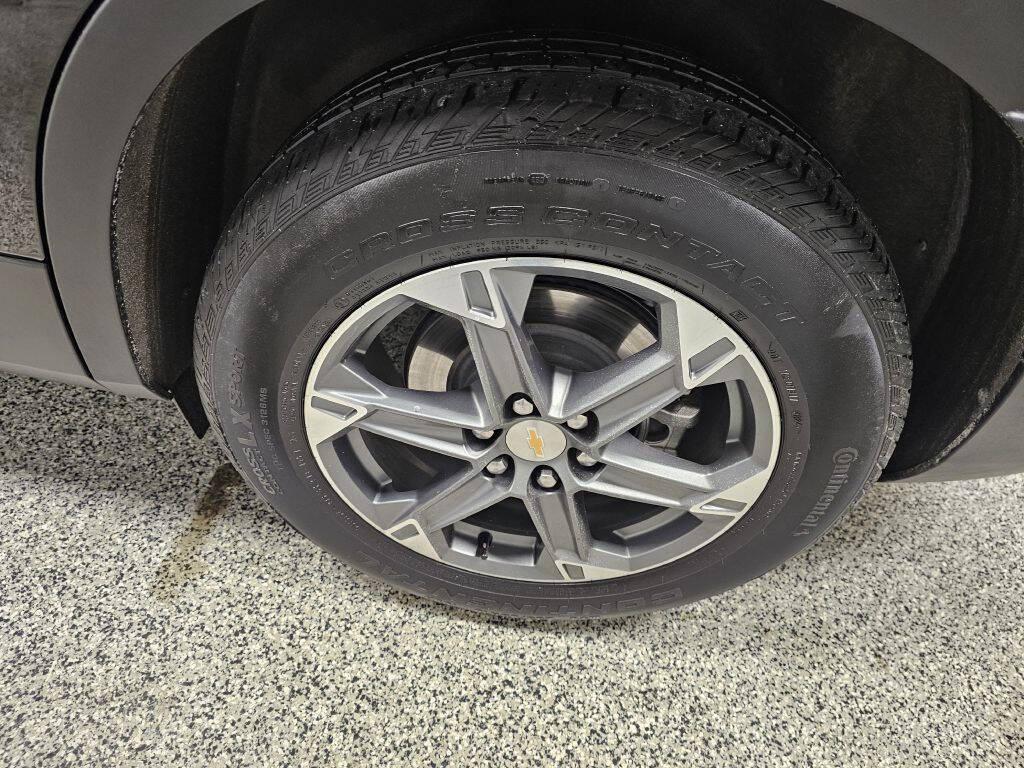 used 2025 Chevrolet Blazer car, priced at $24,995