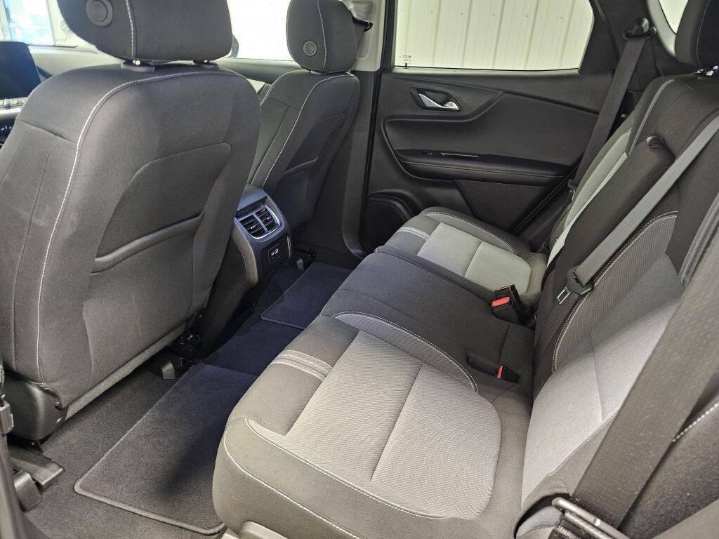 used 2025 Chevrolet Blazer car, priced at $24,995