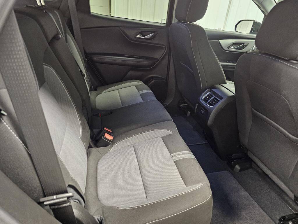 used 2025 Chevrolet Blazer car, priced at $24,995