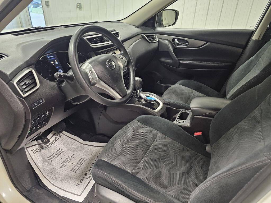 used 2016 Nissan Rogue car, priced at $14,995