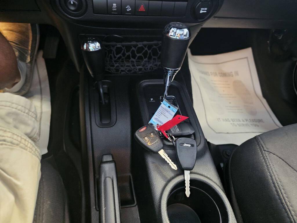 used 2017 Jeep Wrangler Unlimited car, priced at $18,995