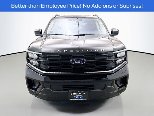new 2025 Ford Expedition car, priced at $59,407