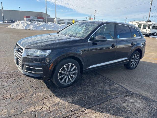 used 2019 Audi Q7 car, priced at $26,900