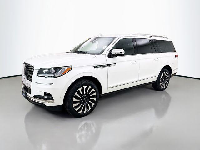 used 2023 Lincoln Navigator car, priced at $68,500