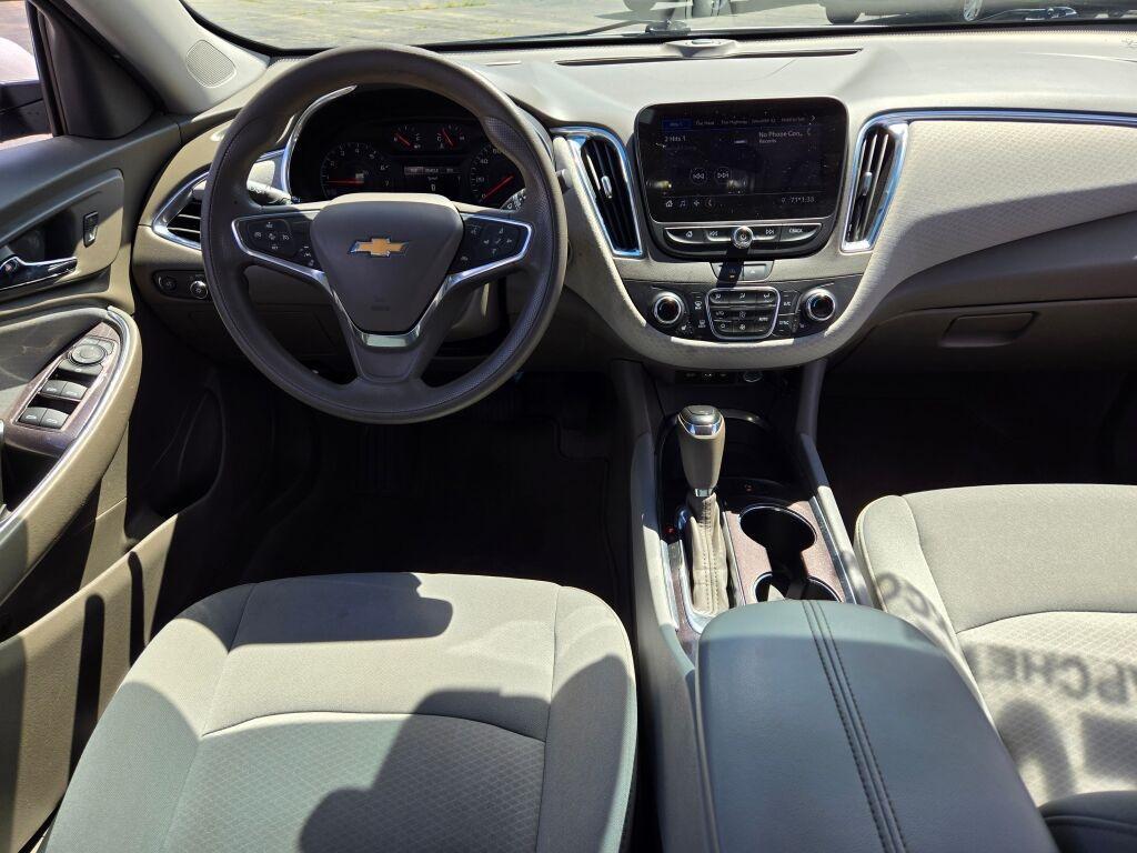 used 2020 Chevrolet Malibu car, priced at $14,925