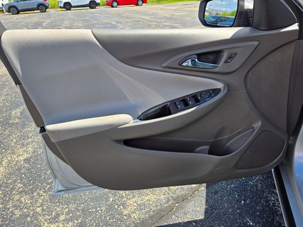 used 2020 Chevrolet Malibu car, priced at $14,925
