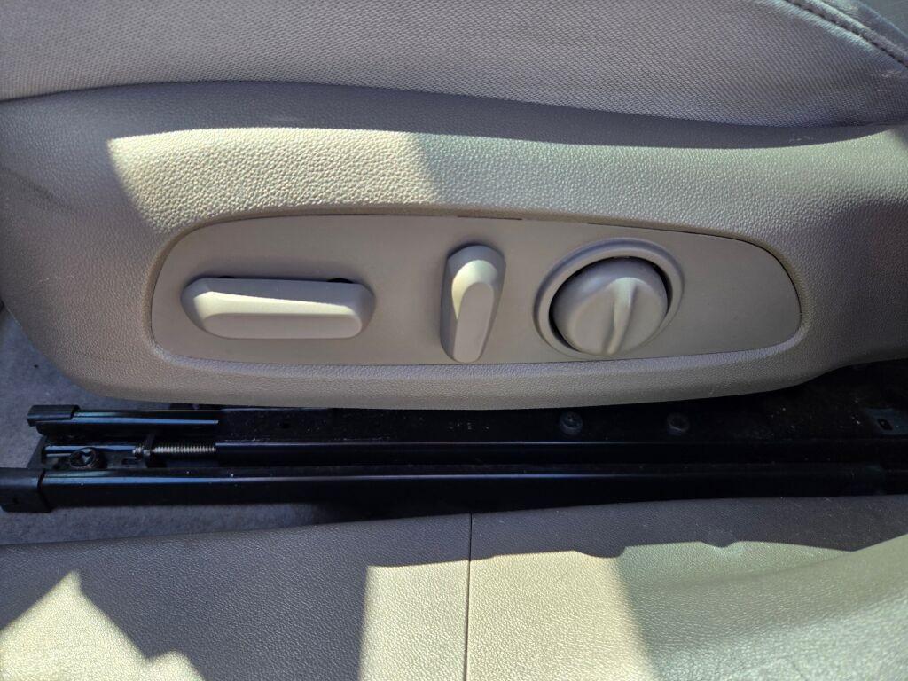 used 2020 Chevrolet Malibu car, priced at $14,925