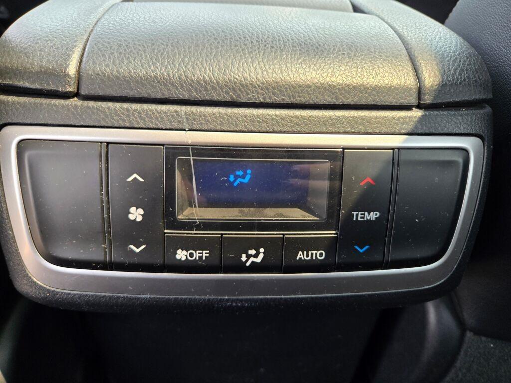 used 2019 Toyota Highlander car, priced at $23,950