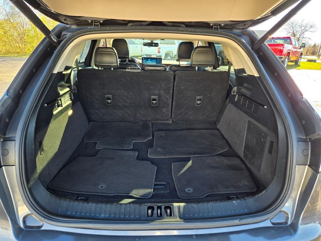 used 2022 Lincoln Nautilus car, priced at $32,700