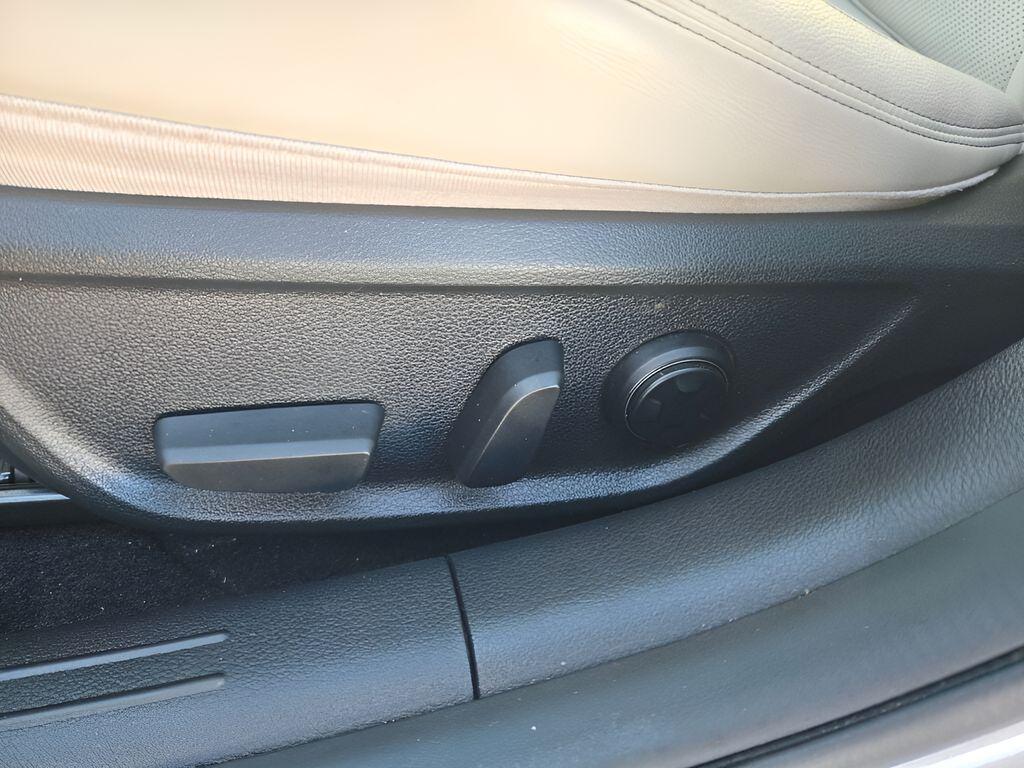 used 2023 Genesis G70 car, priced at $26,800