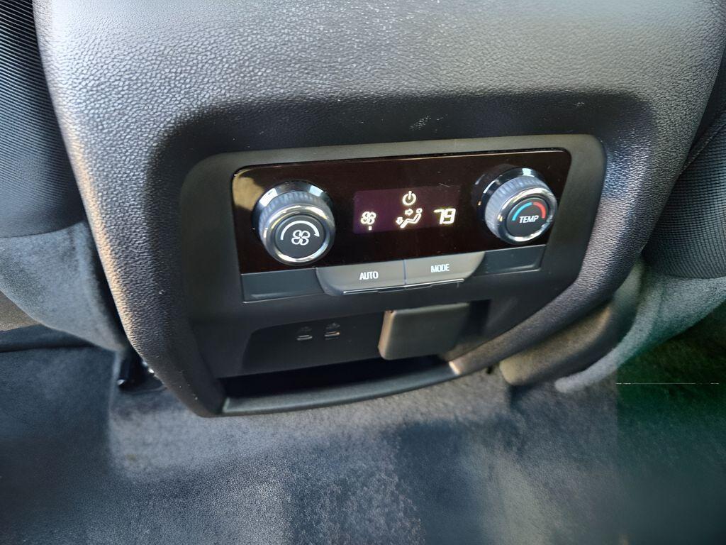 used 2024 Chevrolet Traverse car, priced at $34,350