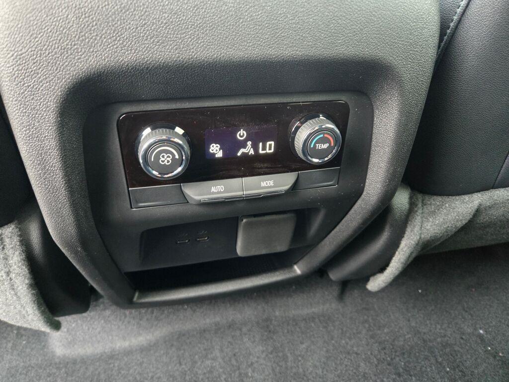 new 2026 Chevrolet Traverse car, priced at $42,497