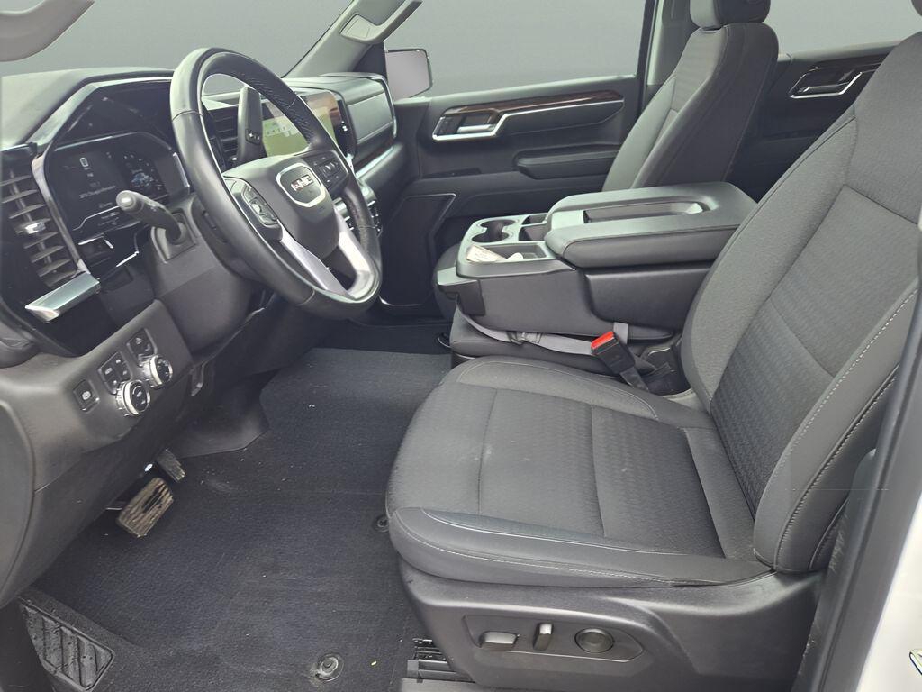 used 2024 GMC Sierra 1500 car, priced at $37,950