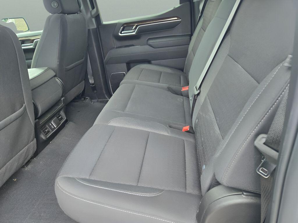 used 2024 GMC Sierra 1500 car, priced at $37,950