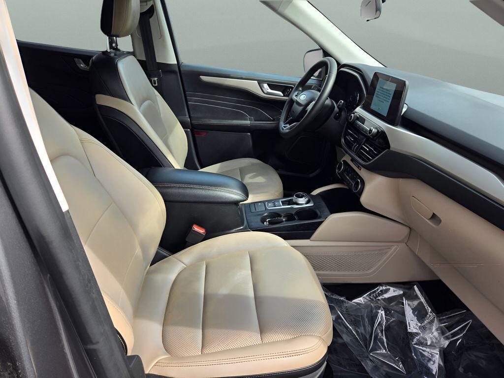 used 2022 Ford Escape car, priced at $21,950