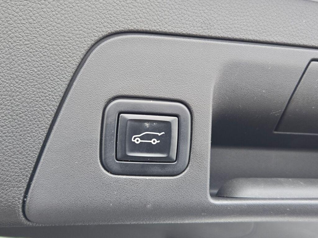 used 2022 Buick Envision car, priced at $23,550