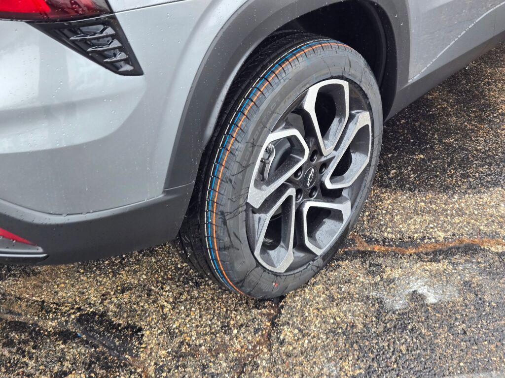 new 2026 Chevrolet Trax car, priced at $27,885