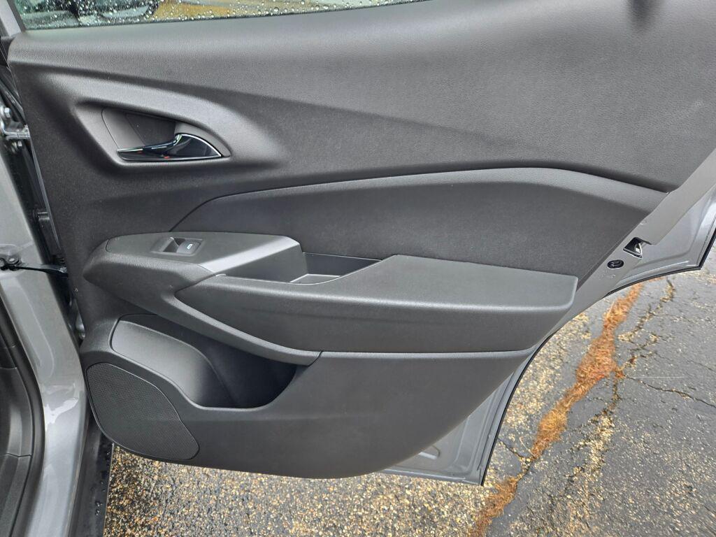 new 2026 Chevrolet Trax car, priced at $27,885