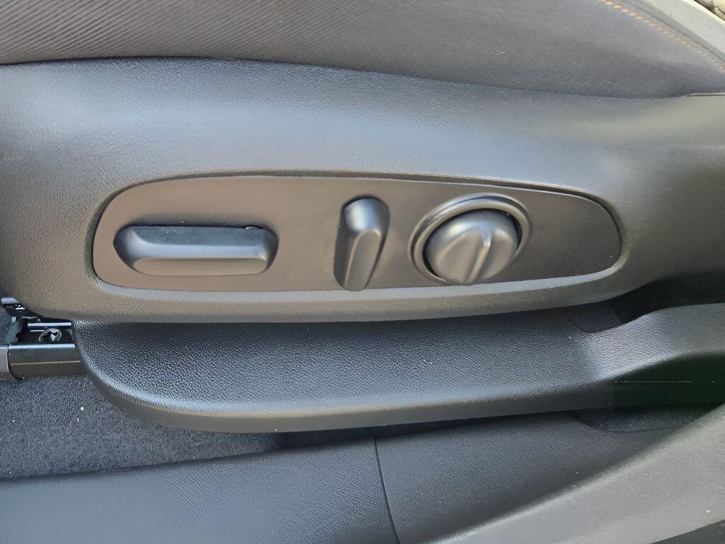 used 2021 Chevrolet Equinox car, priced at $16,950