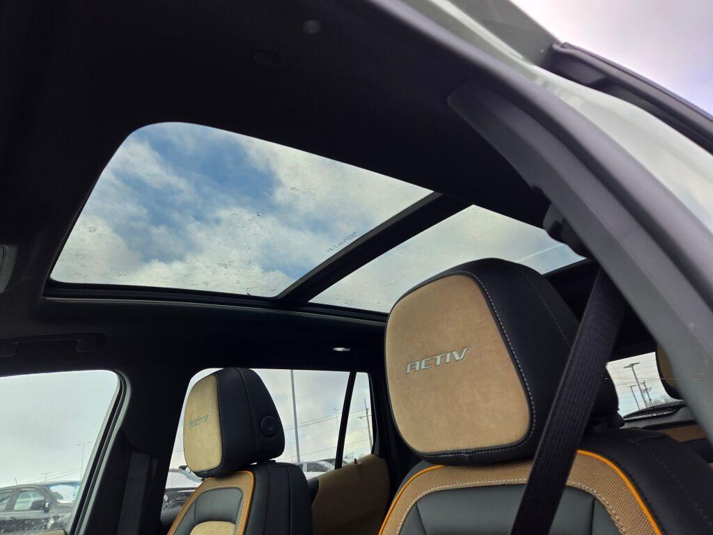 new 2026 Chevrolet Equinox car, priced at $39,985