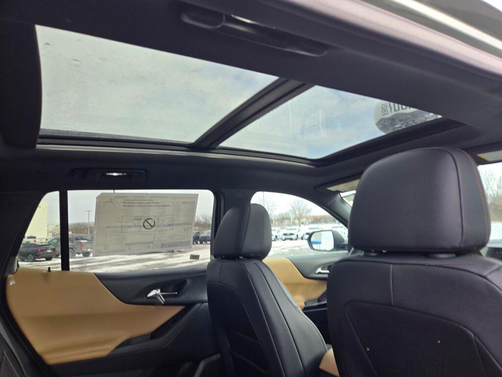 new 2026 Chevrolet Equinox car, priced at $39,985