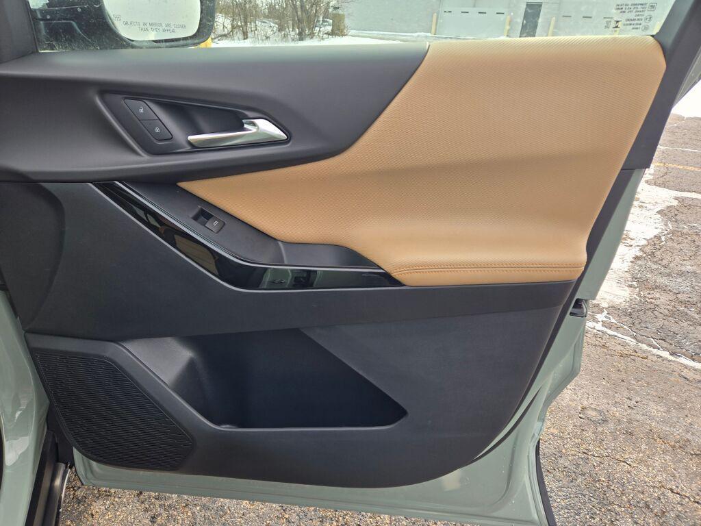 new 2026 Chevrolet Equinox car, priced at $40,985