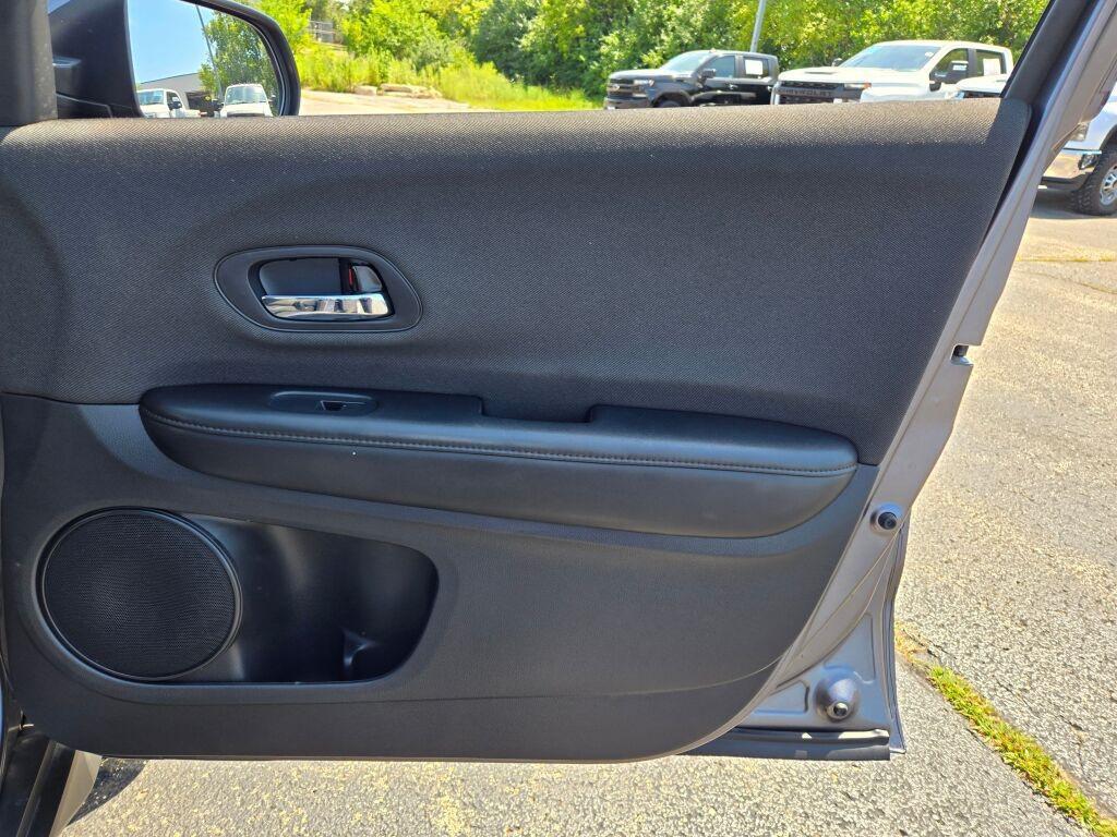 used 2022 Honda HR-V car, priced at $18,900