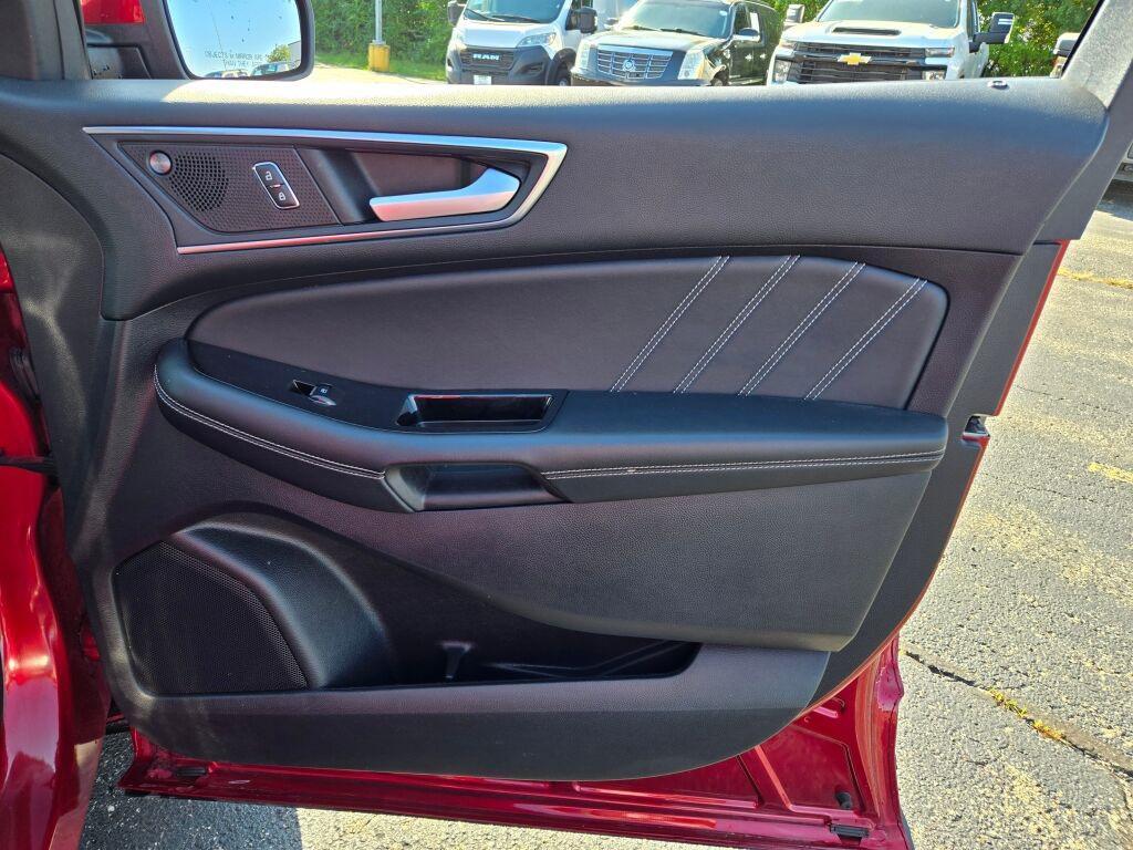 used 2019 Ford Edge car, priced at $18,700