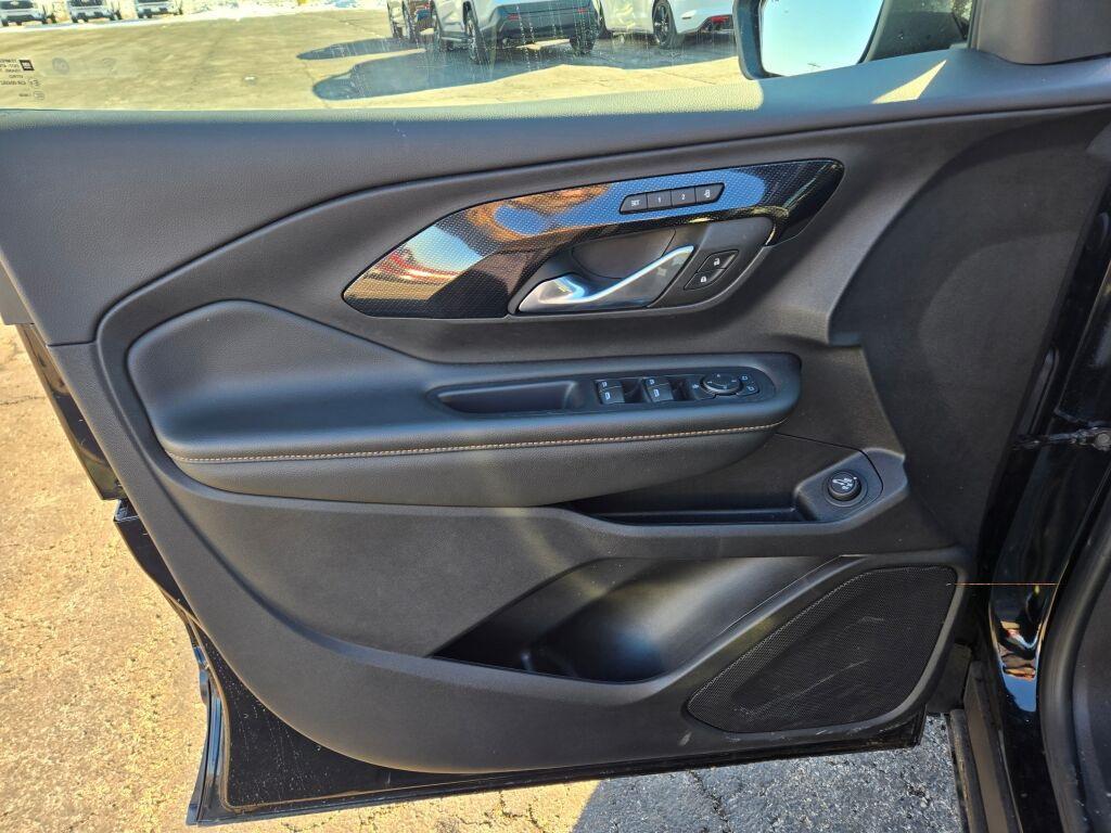 used 2024 GMC Terrain car, priced at $28,000