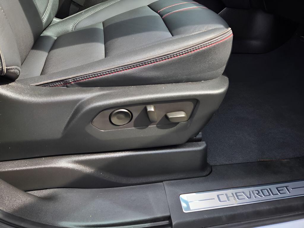 used 2023 Chevrolet Suburban car, priced at $59,850