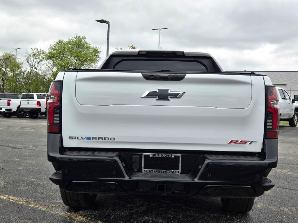 new 2025 Chevrolet Silverado EV car, priced at $90,164