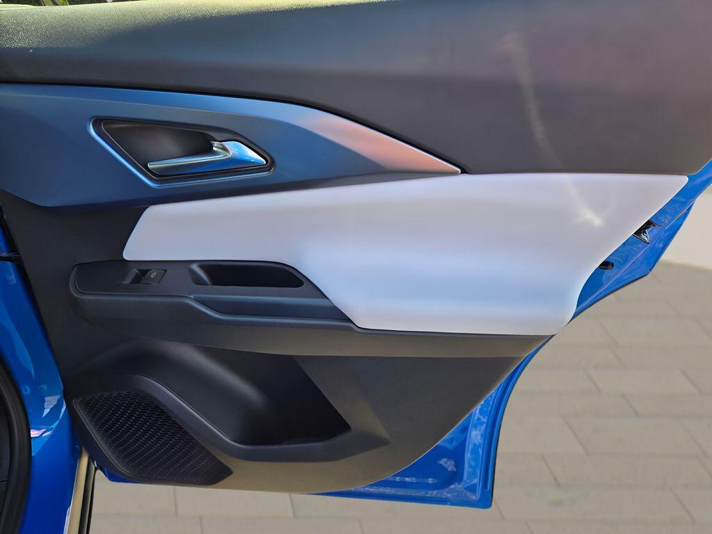 new 2026 Chevrolet Equinox EV car, priced at $35,284