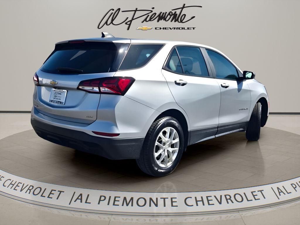used 2022 Chevrolet Equinox car, priced at $18,925