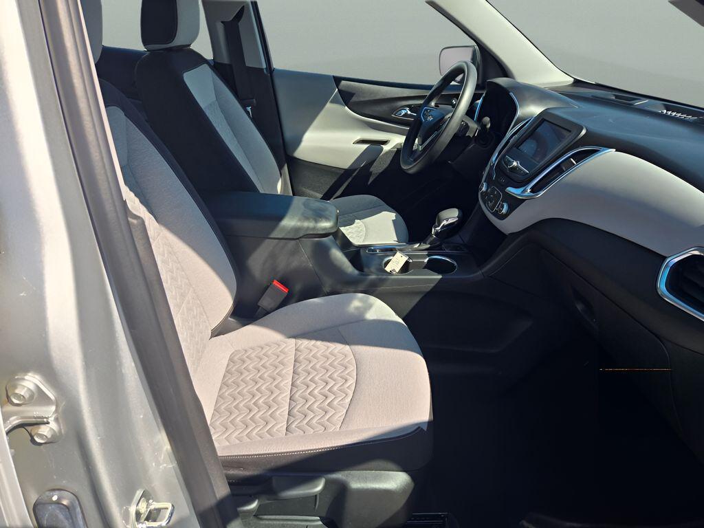 used 2022 Chevrolet Equinox car, priced at $18,925