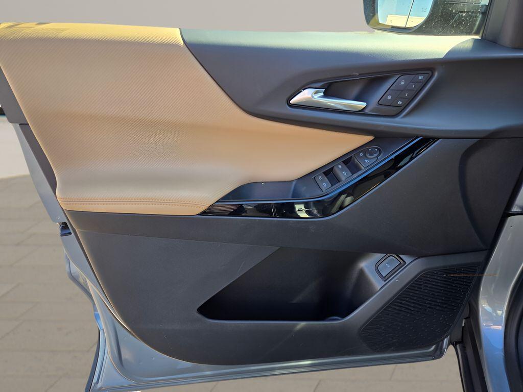 new 2026 Chevrolet Equinox car, priced at $39,490