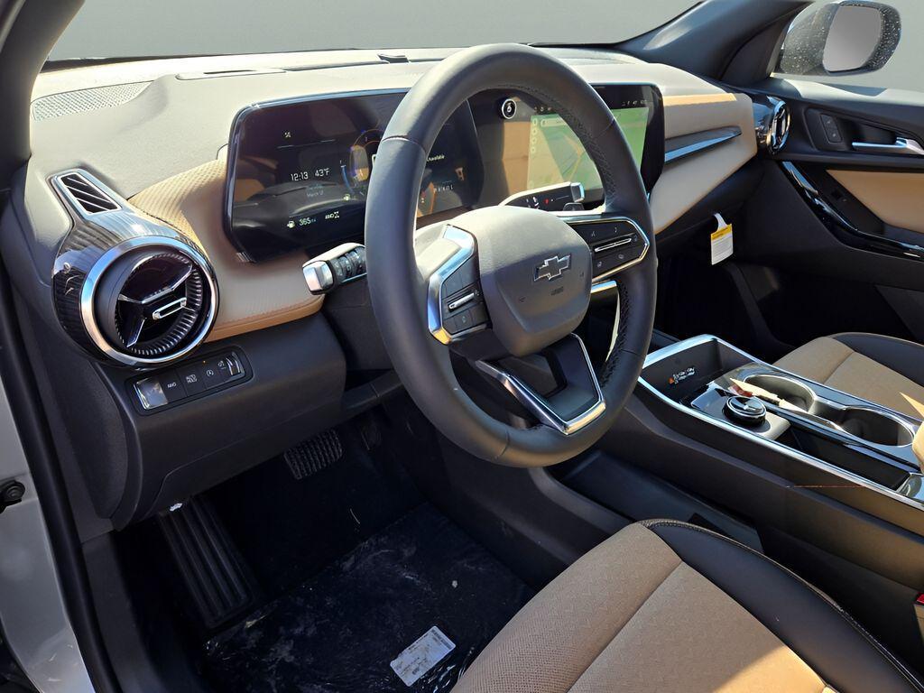 new 2026 Chevrolet Equinox car, priced at $39,490