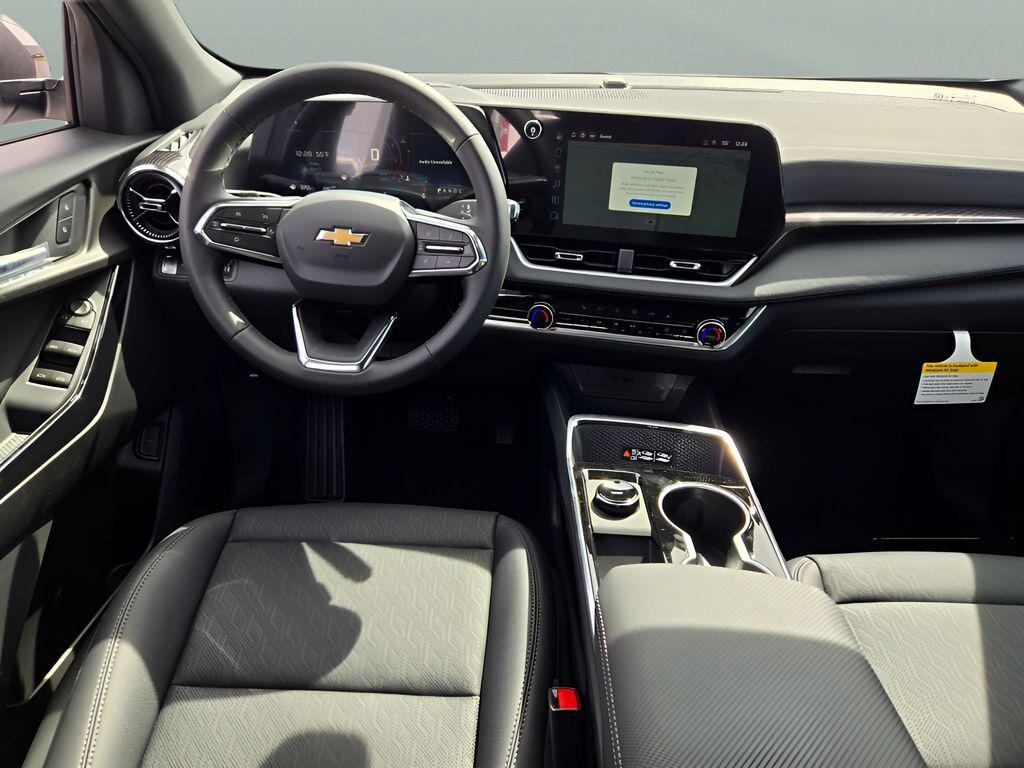 new 2026 Chevrolet Equinox car, priced at $37,360