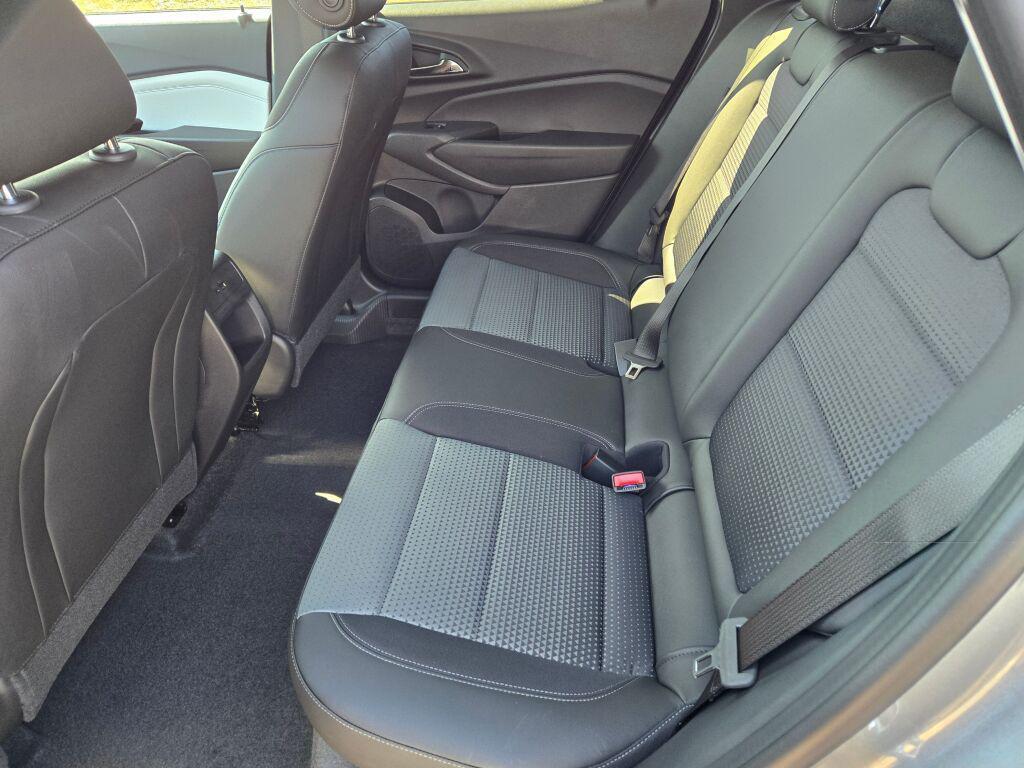 new 2026 Chevrolet Trax car, priced at $25,285